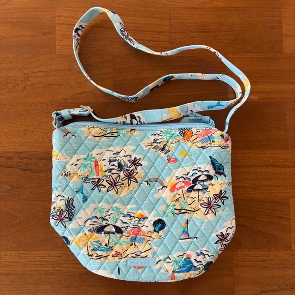 Vera Bradley Women’s Outlet Cotton Bucket Crossbody - Beach Treasures design - Picture 3 of 8